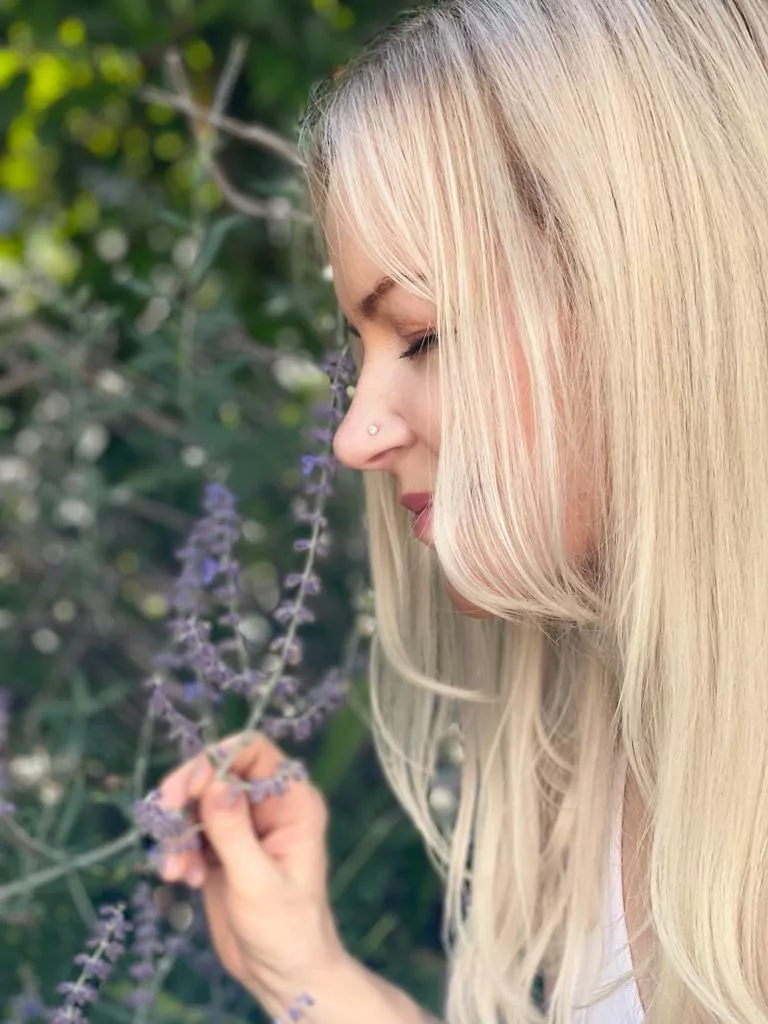 afdefc94-f44a-4426-9cab-fdbd35183c0f afdefc94 f44a 4426 9cab fdbd35183c0f